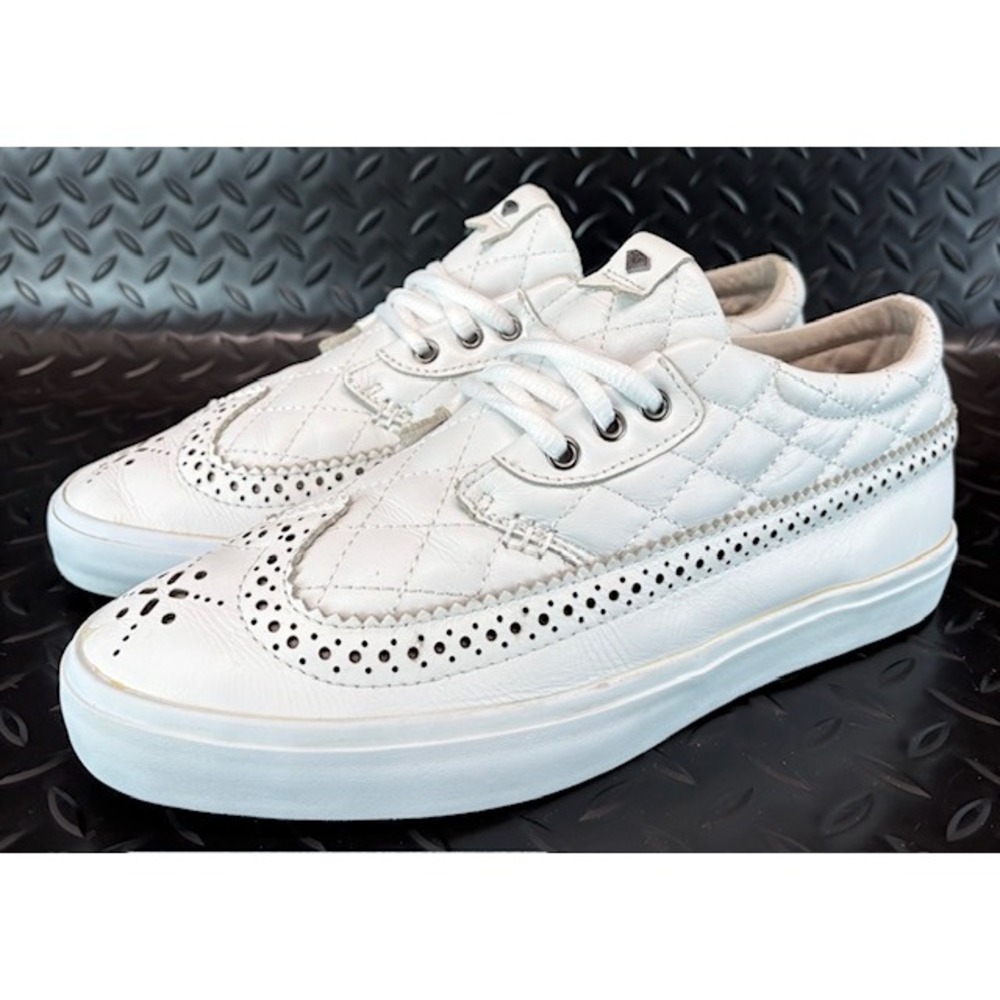 Diamond Supply Co. White Diamond Tips Z15-F128 Mens sneakers shoes size 8